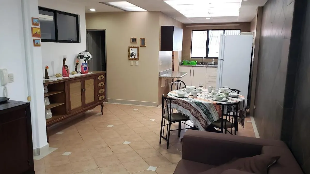 קואנקה A Beautiful 3 Bedroom Apartment 0*,
